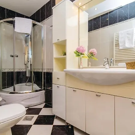 Ucovic